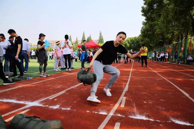 上海市社區(qū)<a href=http://www.taijiali.cn target=_blank class=infotextkey>健身</a>俱樂部