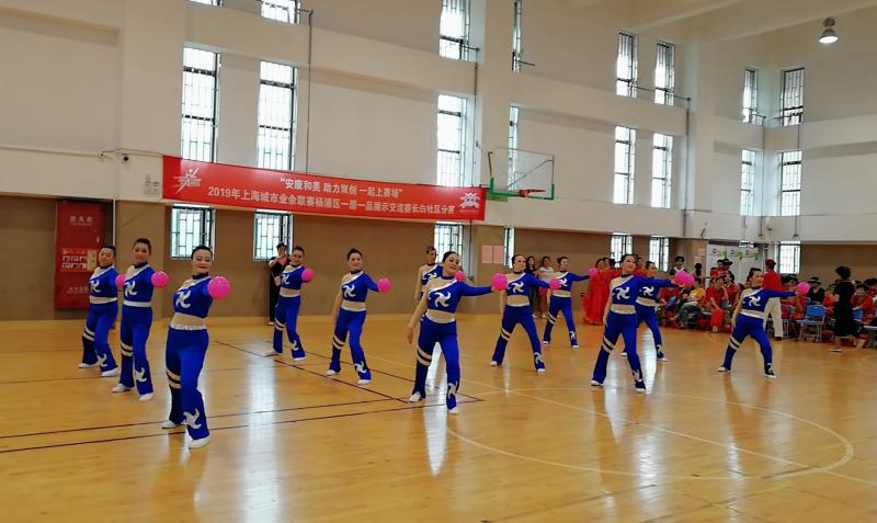 上海市社區(qū)<a href=http://www.taijiali.cn target=_blank class=infotextkey>健身</a>俱樂部