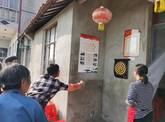 上海市社區(qū)<a href=http://www.taijiali.cn target=_blank class=infotextkey>健身</a>俱樂部 上海市社區(qū)<a href=http://www.taijiali.cn target=_blank class=infotextkey>健身</a>俱樂部