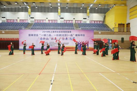 上海市社區(qū)<a href=http://www.taijiali.cn target=_blank class=infotextkey>健身</a>俱樂(lè)部 上海市社區(qū)<a href=http://www.taijiali.cn target=_blank class=infotextkey>健身</a>俱樂(lè)部