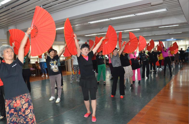 上海市社區(qū)<a href=http://www.taijiali.cn target=_blank class=infotextkey>健身</a>俱樂(lè)部
