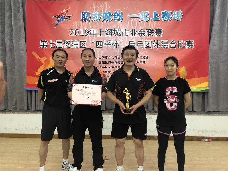 上海市社區(qū)<a href=http://www.taijiali.cn target=_blank class=infotextkey>健身</a>俱樂部 上海市社區(qū)<a href=http://www.taijiali.cn target=_blank class=infotextkey>健身</a>俱樂部