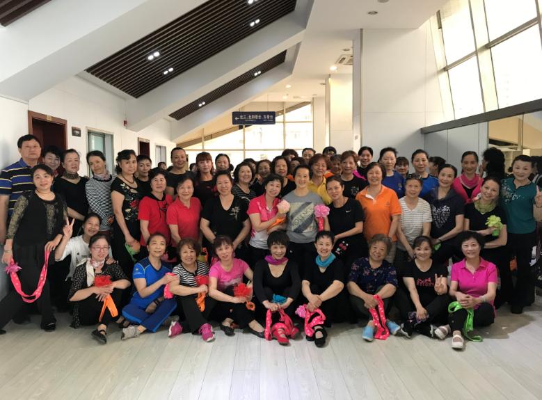 上海市社區(qū)<a href=http://www.taijiali.cn target=_blank class=infotextkey>健身</a>俱樂(lè)部