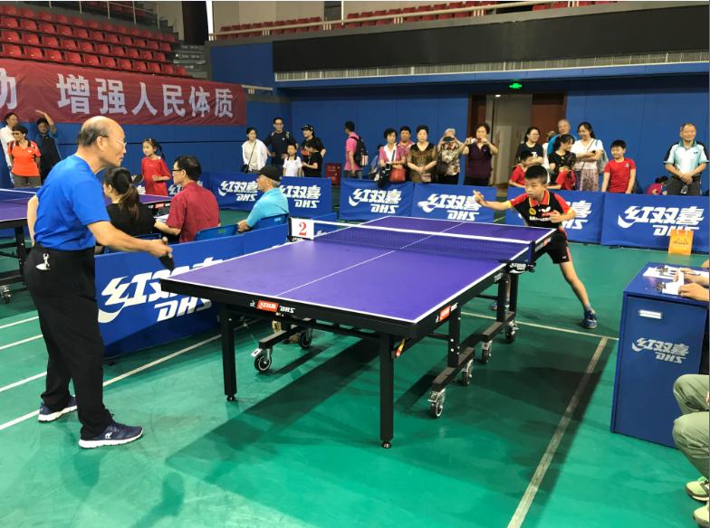 上海市社區(qū)<a href=http://www.taijiali.cn target=_blank class=infotextkey>健身</a>俱樂部