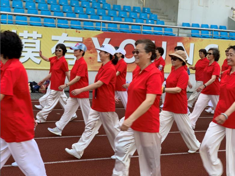 上海市社區(qū)<a href=http://www.taijiali.cn target=_blank class=infotextkey>健身</a>俱樂部