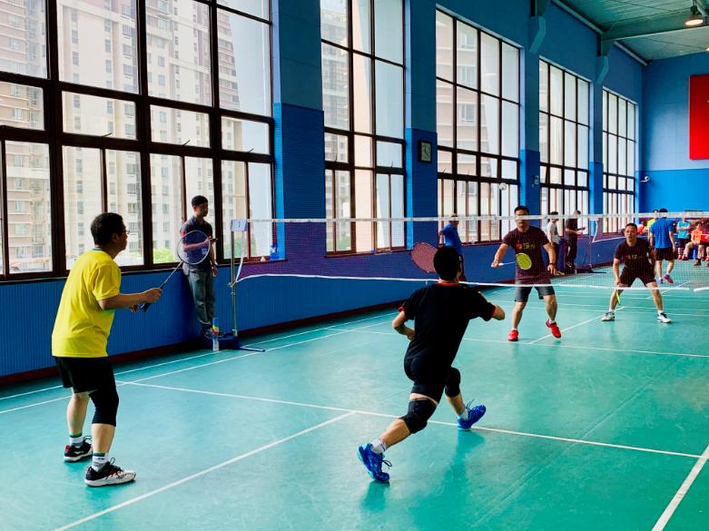 上海市社區(qū)<a href=http://www.taijiali.cn target=_blank class=infotextkey>健身</a>俱樂部