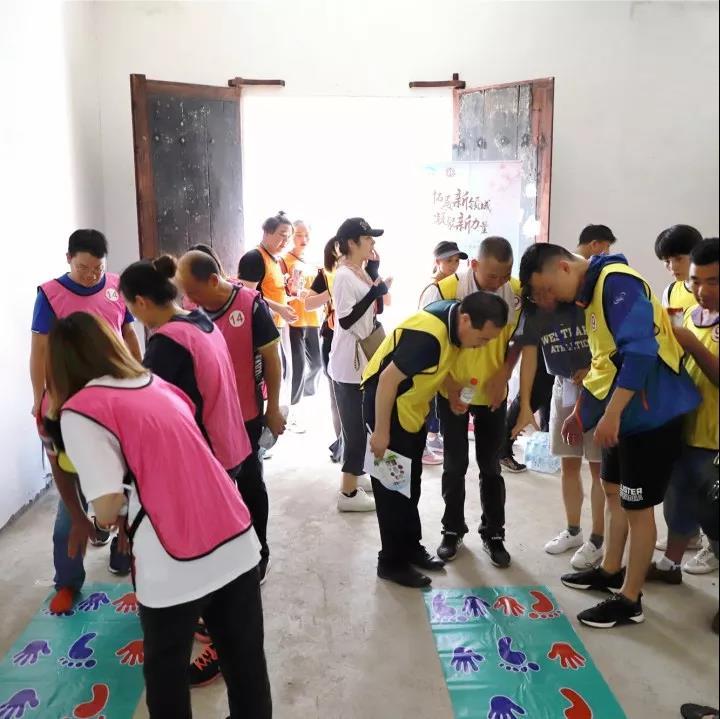 上海市社區(qū)<a href=http://www.taijiali.cn target=_blank class=infotextkey>健身</a>俱樂部