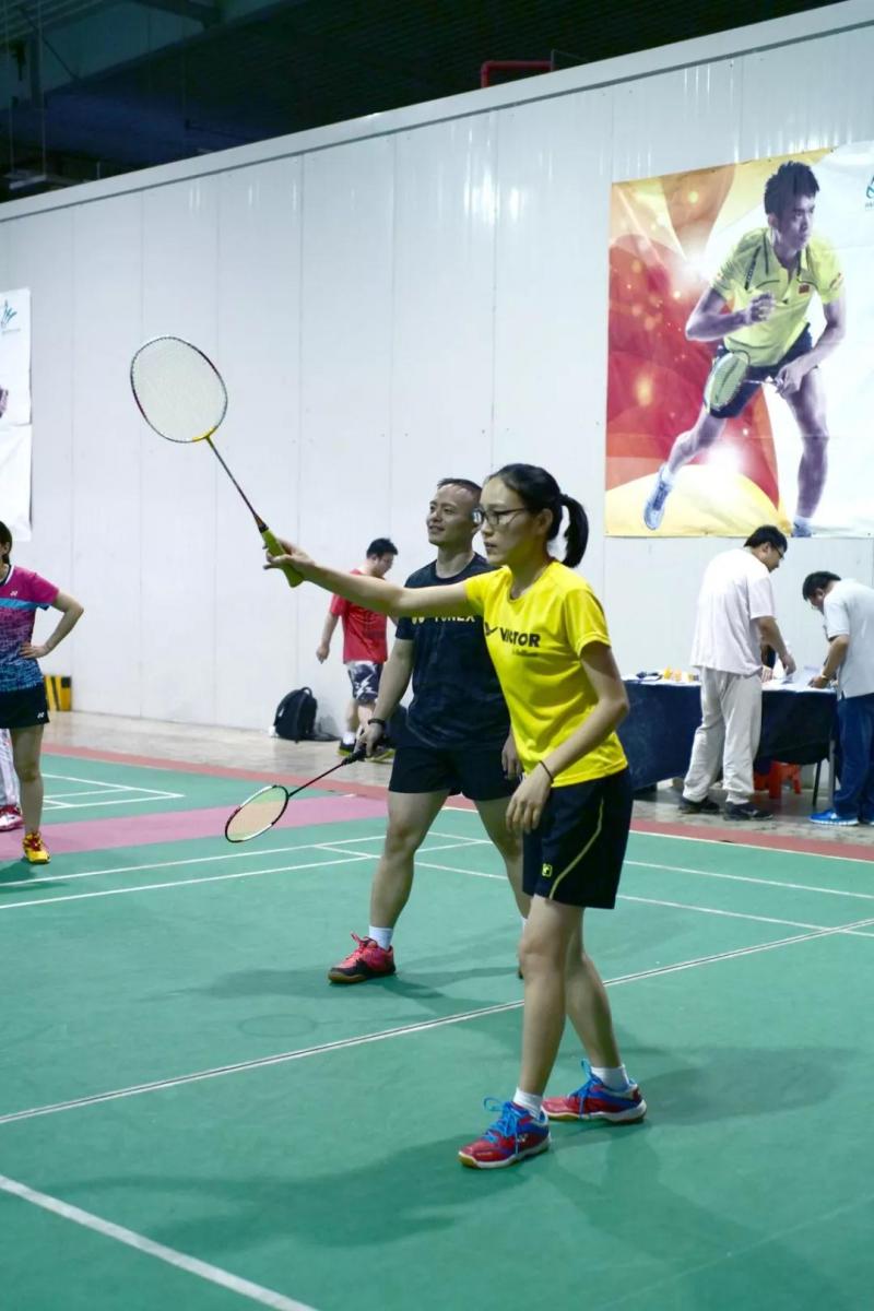 上海市社區(qū)<a href=http://www.taijiali.cn target=_blank class=infotextkey>健身</a>俱樂部