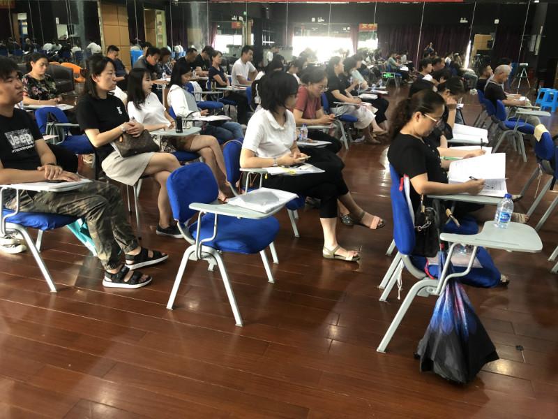 上海市社區(qū)<a href=http://www.taijiali.cn target=_blank class=infotextkey>健身</a>俱樂部 上海市社區(qū)<a href=http://www.taijiali.cn target=_blank class=infotextkey>健身</a>俱樂部