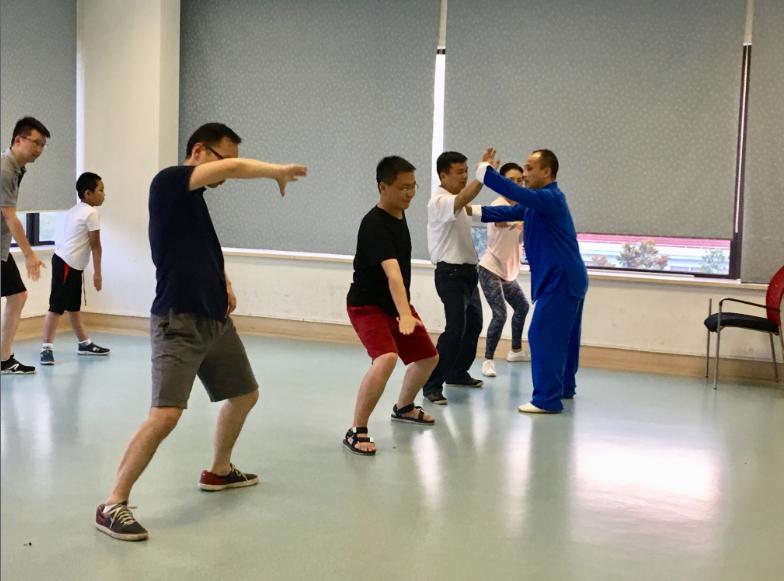 上海市社區(qū)<a href=http://www.taijiali.cn target=_blank class=infotextkey>健身</a>俱樂部 上海市社區(qū)<a href=http://www.taijiali.cn target=_blank class=infotextkey>健身</a>俱樂部