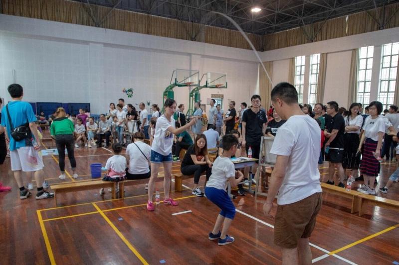 上海市社區(qū)<a href=http://www.taijiali.cn target=_blank class=infotextkey>健身</a>俱樂部