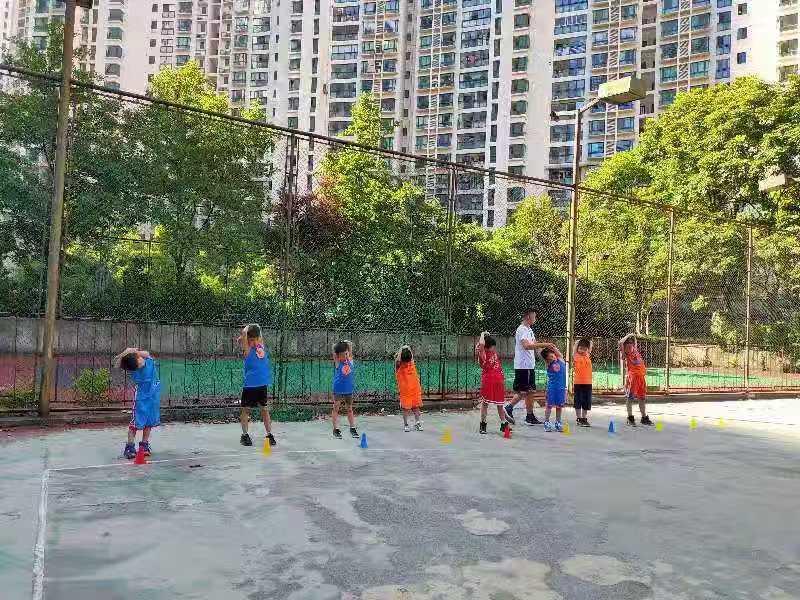 上海市社區(qū)<a href=http://www.taijiali.cn target=_blank class=infotextkey>健身</a>俱樂部