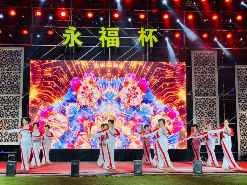 外灘健身舞隊(duì)獲2020年奉賢區(qū)第六屆“永福杯”中老年優(yōu)秀健身項(xiàng)目展演最佳優(yōu)勝獎(jiǎng)