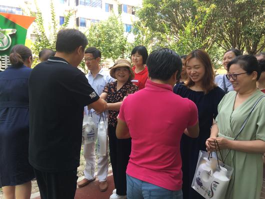 上海市社區(qū)<a href=http://www.taijiali.cn target=_blank class=infotextkey>健身</a>俱樂部