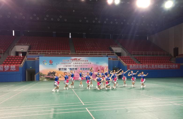 上海市社區(qū)<a href=http://www.taijiali.cn target=_blank class=infotextkey>健身</a>俱樂部 上海市社區(qū)<a href=http://www.taijiali.cn target=_blank class=infotextkey>健身</a>俱樂部