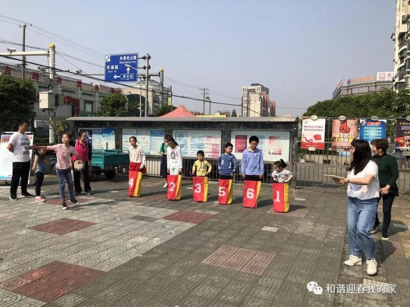 上海市社區(qū)<a href=http://www.taijiali.cn target=_blank class=infotextkey>健身</a>俱樂部 上海市社區(qū)<a href=http://www.taijiali.cn target=_blank class=infotextkey>健身</a>俱樂部
