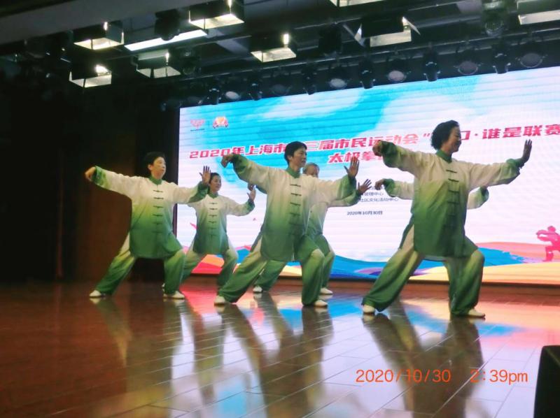 上海市社區(qū)<a href=http://www.taijiali.cn target=_blank class=infotextkey>健身</a>俱樂部 上海市社區(qū)<a href=http://www.taijiali.cn target=_blank class=infotextkey>健身</a>俱樂部
