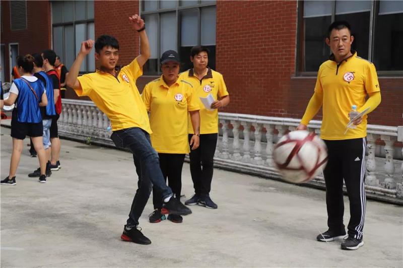 上海市社區(qū)<a href=http://www.taijiali.cn target=_blank class=infotextkey>健身</a>俱樂部