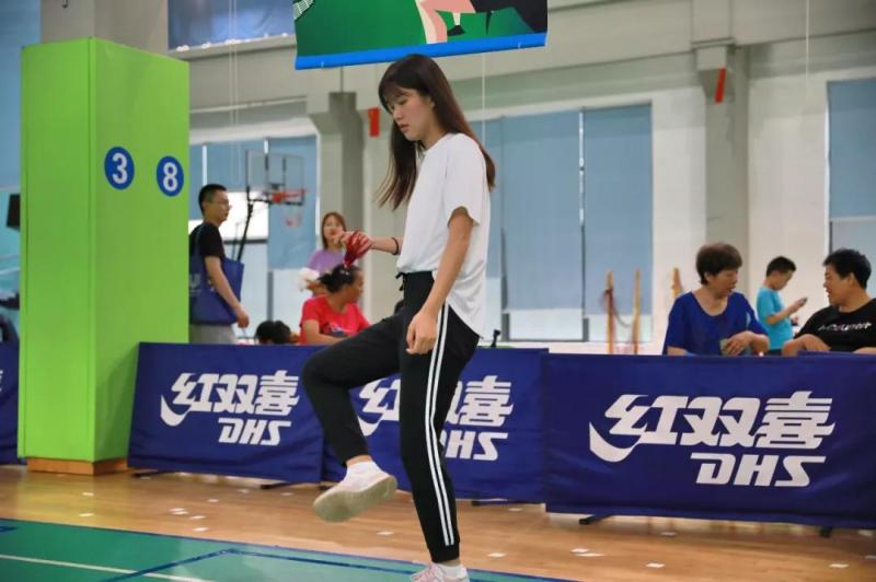 上海市社區(qū)<a href=http://www.taijiali.cn target=_blank class=infotextkey>健身</a>俱樂部