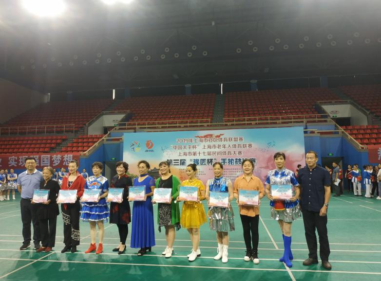 上海市社區(qū)<a href=http://www.taijiali.cn target=_blank class=infotextkey>健身</a>俱樂部 上海市社區(qū)<a href=http://www.taijiali.cn target=_blank class=infotextkey>健身</a>俱樂部