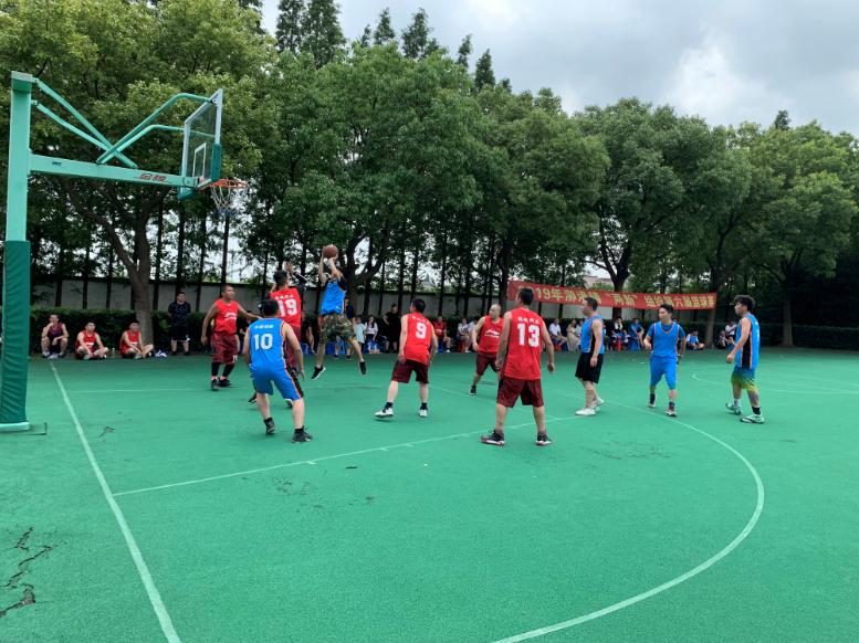 上海市社區(qū)<a href=http://www.taijiali.cn target=_blank class=infotextkey>健身</a>俱樂部