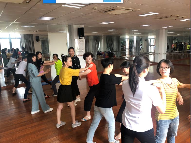 上海市社區(qū)<a href=http://www.taijiali.cn target=_blank class=infotextkey>健身</a>俱樂部