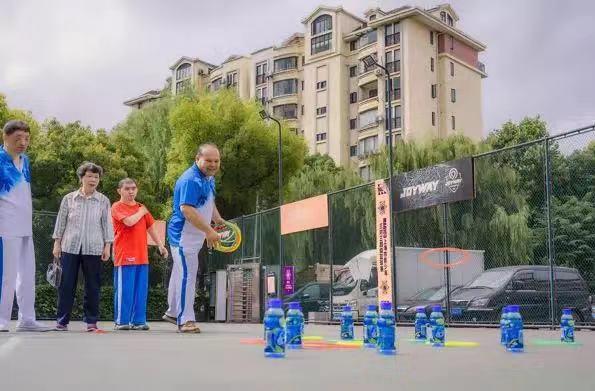 上海市社區(qū)<a href=http://www.taijiali.cn target=_blank class=infotextkey>健身</a>俱樂部