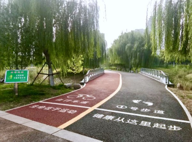 <a href=http://www.taijiali.cn target=_blank class=infotextkey>健身</a>場(chǎng)館