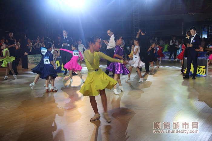 順德體育設(shè)施 順德體育設(shè)施