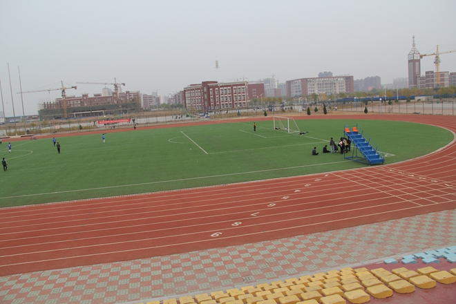 北京交通大學(xué)黃驊分校4*4<a href=http://www.taijiali.cn target=_blank class=infotextkey>塑膠跑道</a>工程實(shí)例