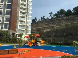 樓盤小區(qū)運(yùn)動(dòng)地面_游樂設(shè)施工程案例_廣東