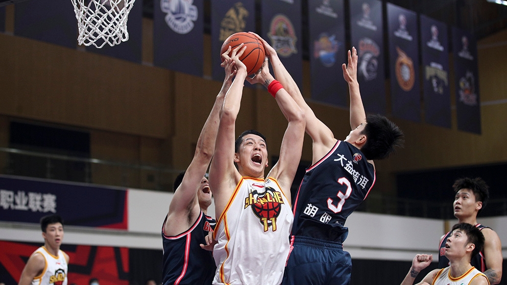 【CBA】虎豹相爭，廣東隊(duì)略勝一籌