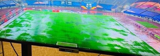 【中超】受暴雨影響，富力VS大連人比賽延期