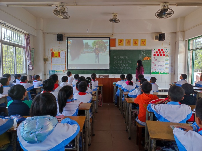 2021年秋季學期神灣神舟學校開展防性侵主題教育活動 (3).jpg