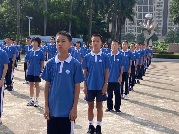 常懷感恩心，祝語寄師情