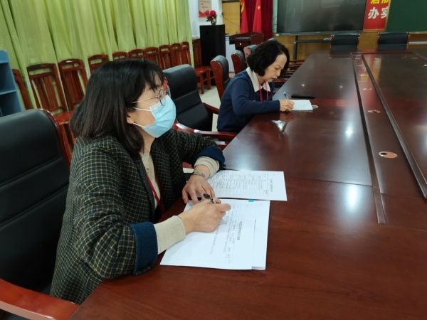 “五項管理”嚴落實 “雙減”督查促提升——責(zé)任督學(xué)對錦標學(xué)校開展“五項管理”落實和“雙減”工作督導(dǎo)檢查?