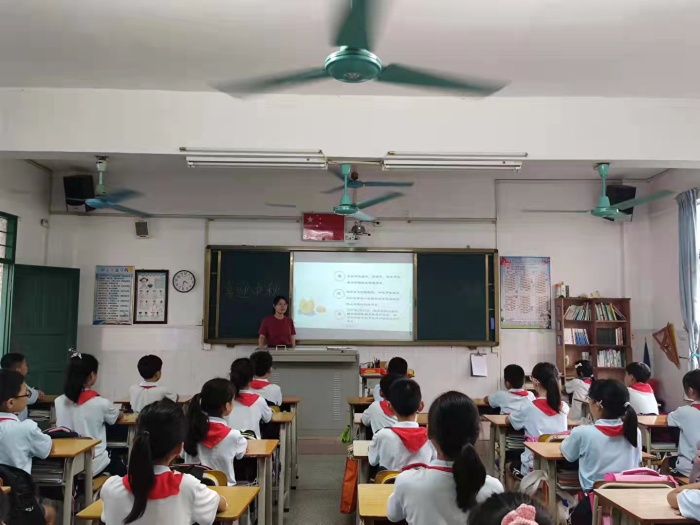 大涌南文舉行中秋慶?；顒?dòng)