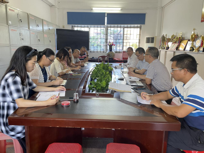 以評(píng)促學(xué)、以評(píng)促教、以評(píng)促研、以評(píng)促發(fā)展