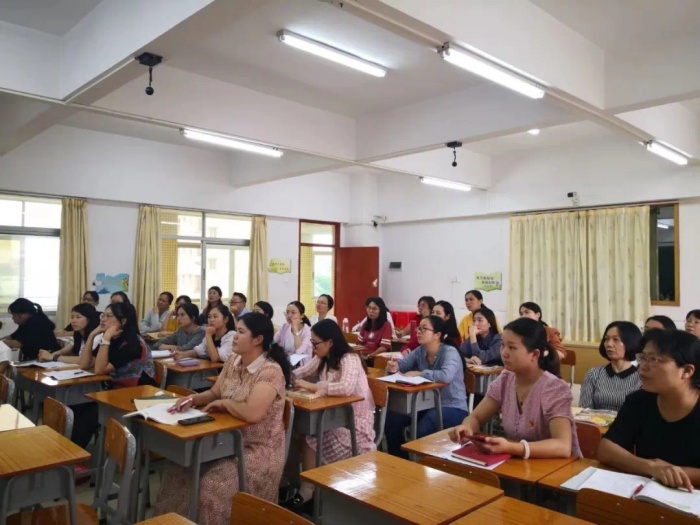 信息技術助教學，全體研課促提升