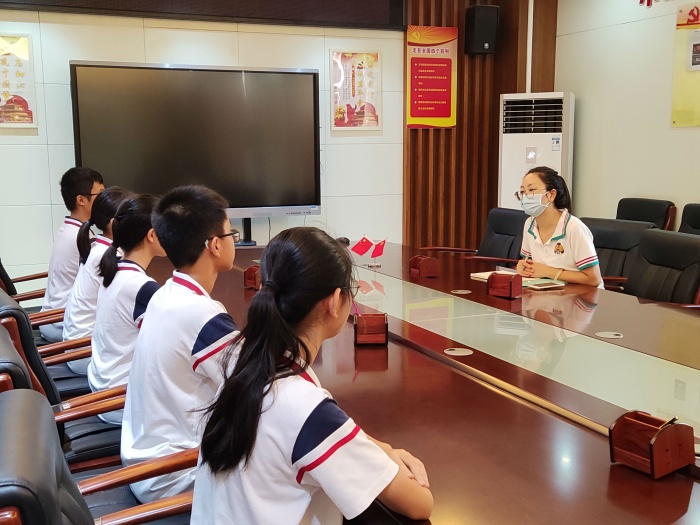 督導(dǎo)引領(lǐng)，促學(xué)校發(fā)展