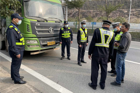 織密兩張網(wǎng)！南區(qū)街道對春運工作進(jìn)行再部署再落實