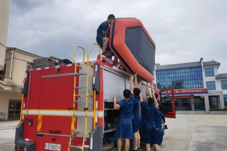 嚴(yán)陣以待！三鄉(xiāng)鎮(zhèn)全力做好臺(tái)風(fēng)“圓規(guī)”后續(xù)救援工作