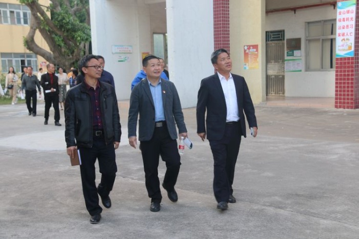 德育研討促提升，校際交流共發(fā)展