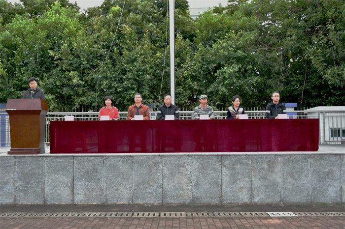 中山市火炬科學(xué)技術(shù)學(xué)校（開發(fā)區(qū)校區(qū)）舉行2021級(jí)新生軍訓(xùn)開營(yíng)儀式