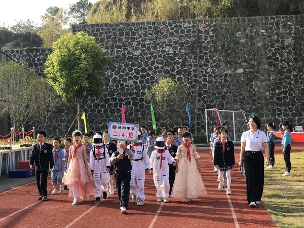 弘揚抗疫精神 展現(xiàn)運動風(fēng)采