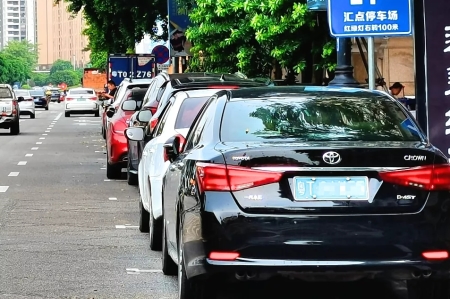 解決停車難，中山小欖將實(shí)行公共車位停車收費(fèi)