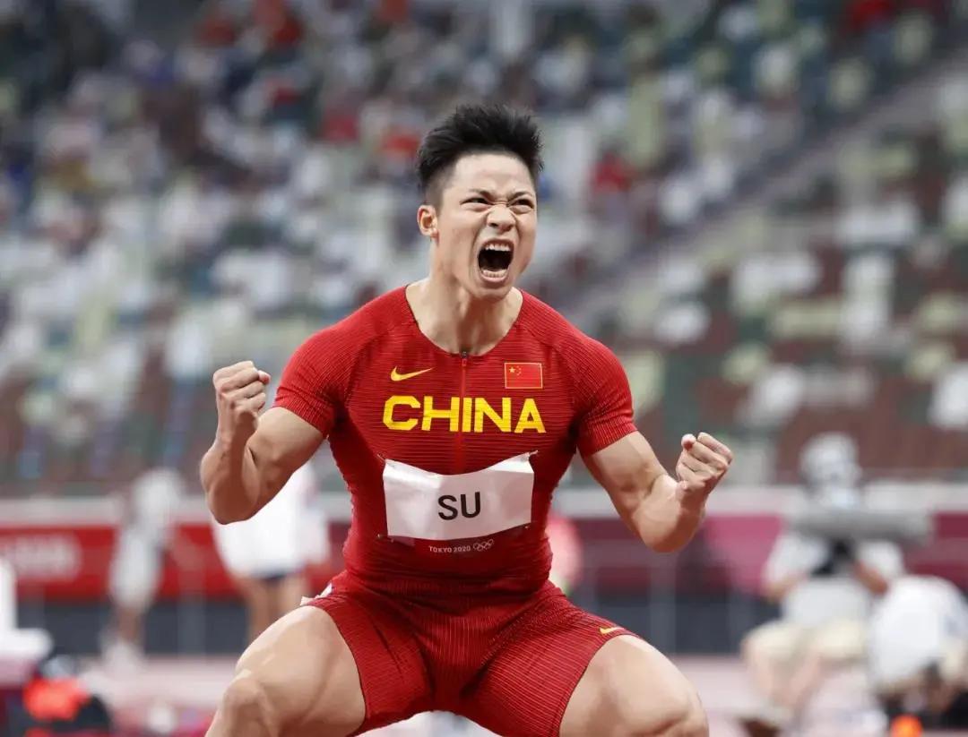 “黑科技”跑道，讓運(yùn)動員“飛了起來”！-奧運(yùn)田徑跑道是如何造出來的？