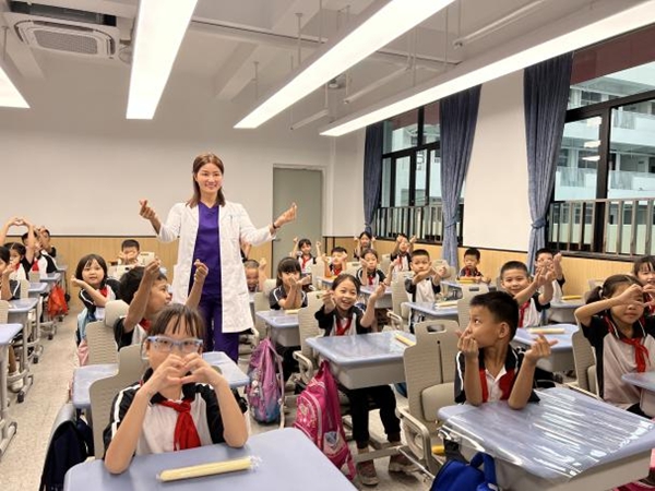 1664180577826058327.jpg 0H3A5104_600x400.jpg