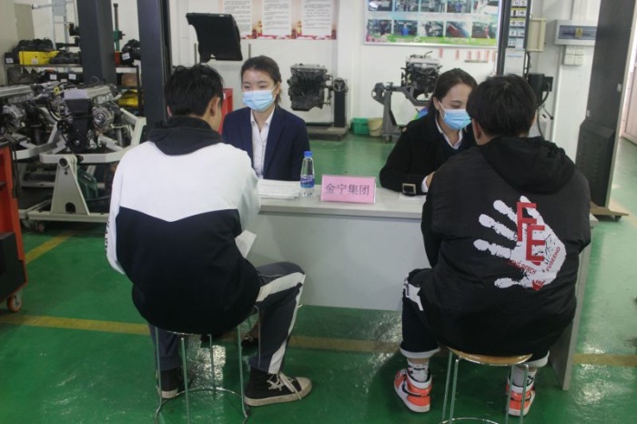 見(jiàn)面會(huì)-3 (1).jpg