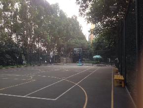 橡樹園益體籃球場(chǎng)